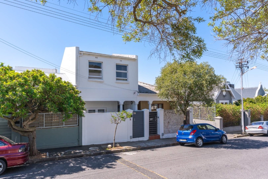 3 Bedroom Property for Sale in Woodstock Western Cape